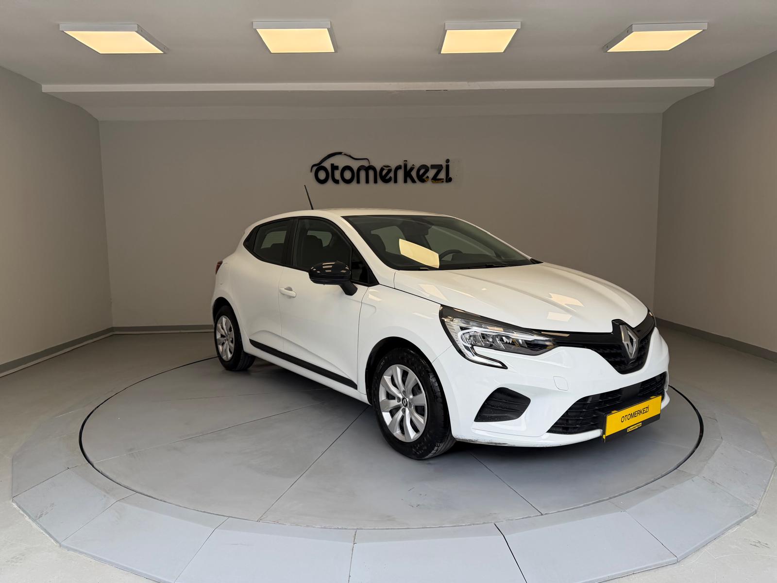 RENAULT CLIO 4